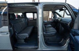 Kia PV5 Passenger, 2025, side doors open